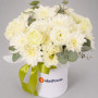 Композиция из белых роз и хризантем «Белая ночь»
